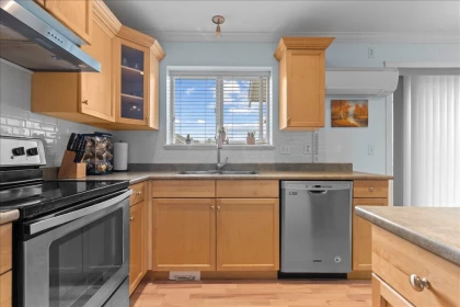 4 5965 Jinkerson Road, Chilliwack, BC, Chilliwack — Townhouse for sale