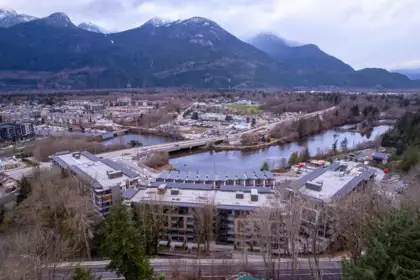 609 1504 Scott Crescent, Squamish, BC, Squamish — Apartment/Condo for sale