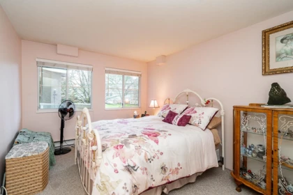Office / Den Photo of 203 2983 Cambridge Street, Port Coquitlam, BC