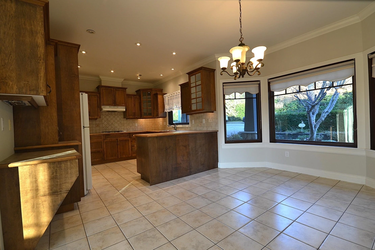 Kitchen Photo of 610 Robinson Street, Coquitlam, BC