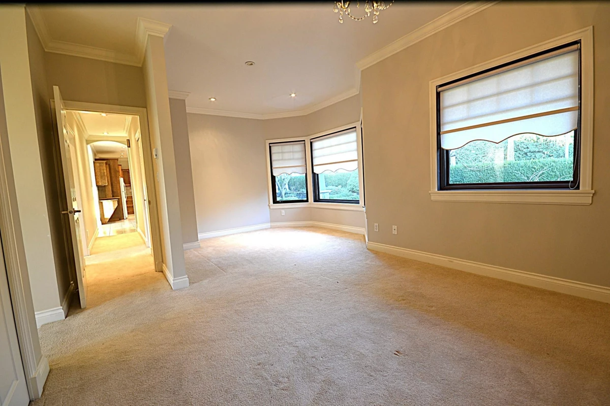 Primary Bathroom Photo of 610 Robinson Street, Coquitlam, BC