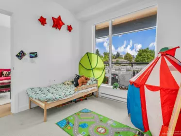 Office / Den Photo of 307 7599 15 Street, Burnaby, BC