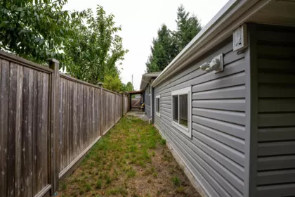 Kitchen Photo of 20955 118 Avenue, Maple Ridge, BC