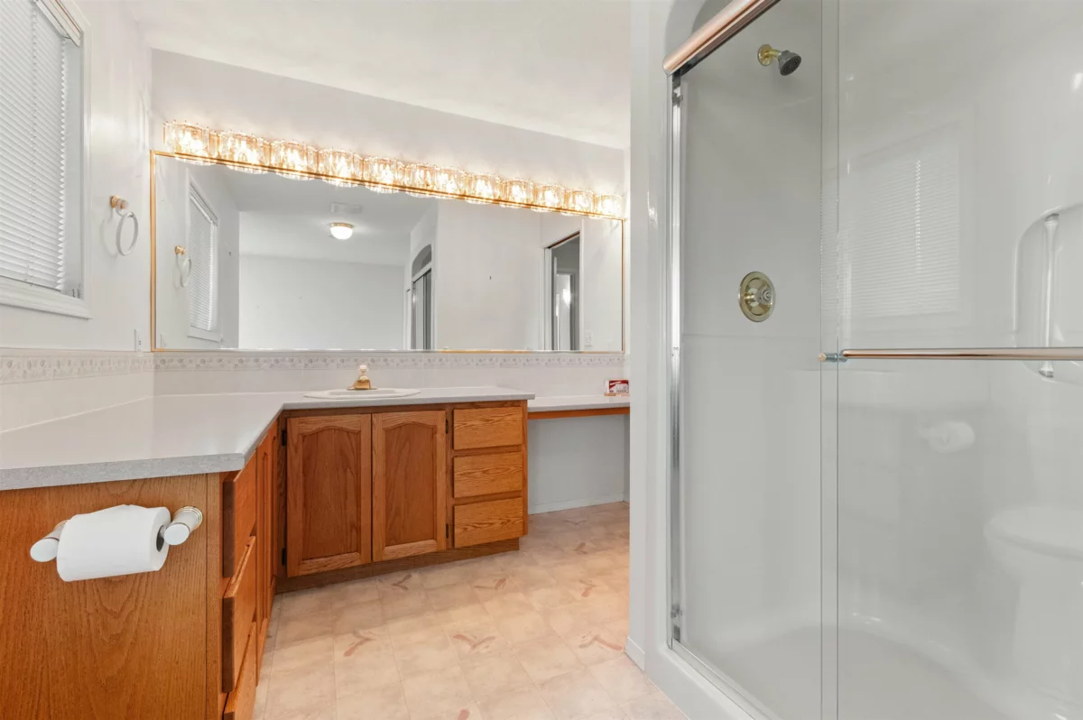 Garage Interior Photo of 47083 Bell Road, Chilliwack, BC