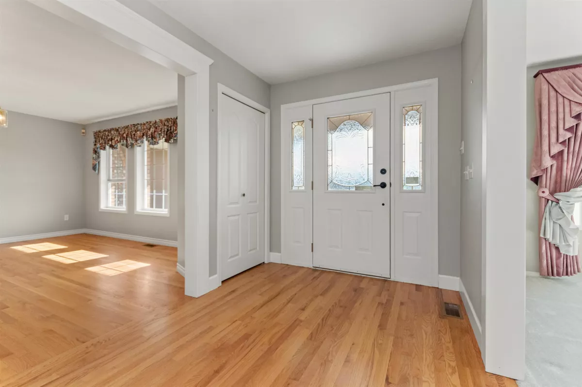 Guest Bathroom Photo of 47083 Bell Road, Chilliwack, BC