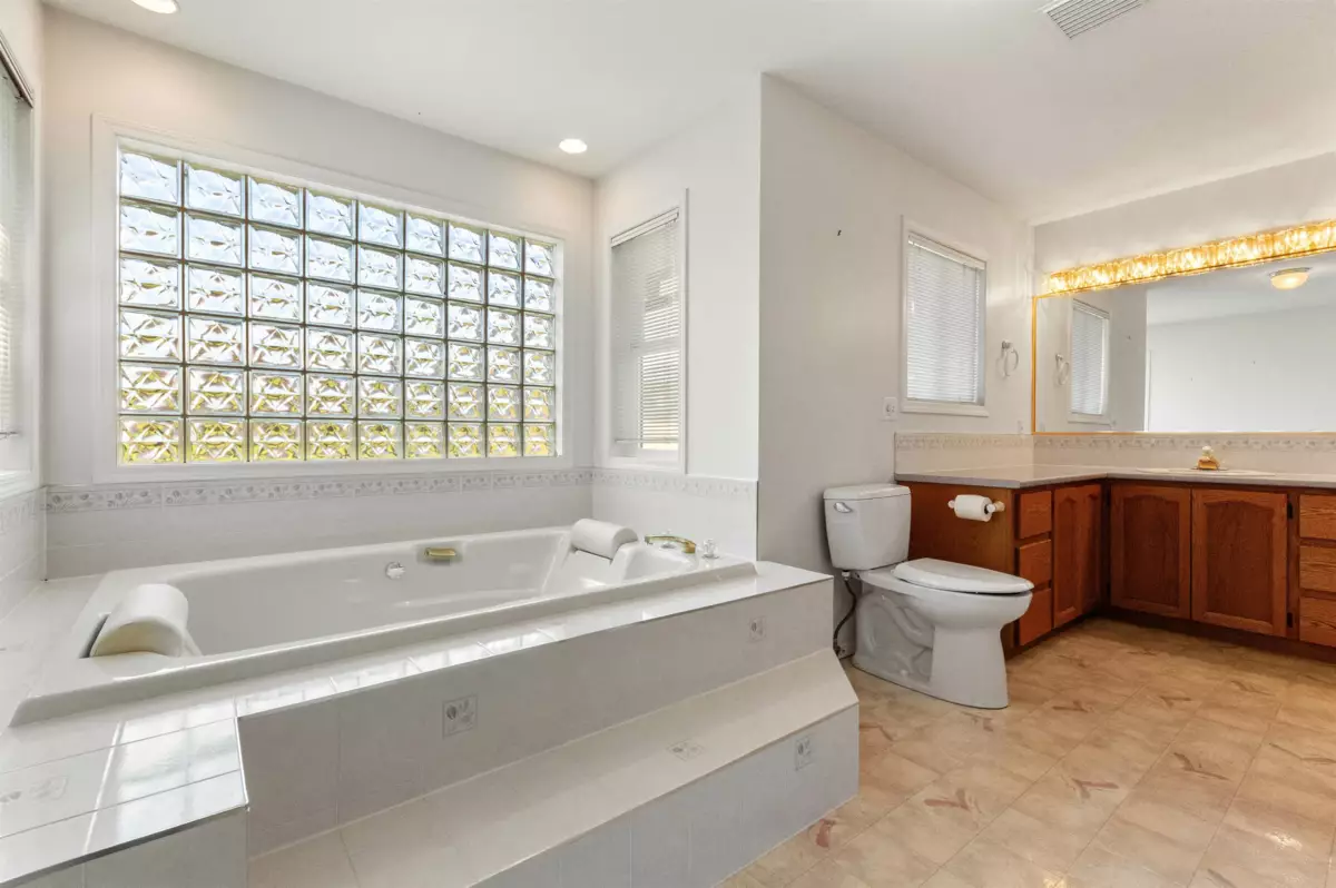 Outdoor Patio Photo of 47083 Bell Road, Chilliwack, BC