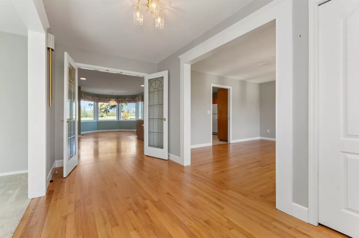 Powder Room Photo of 47083 Bell Road, Chilliwack, BC