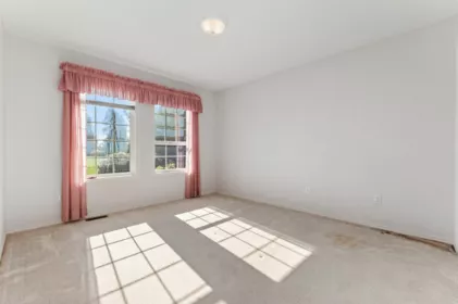 Basement Recreation Room Photo of 47083 Bell Road, Chilliwack, BC
