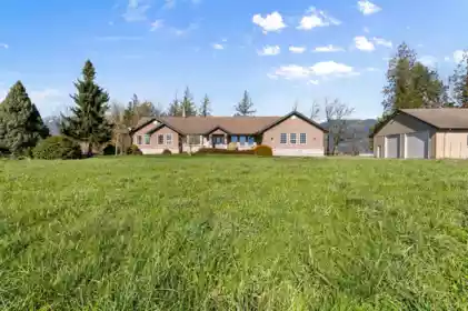 47083 Bell Road, Chilliwack, BC, Chilliwack — Single Family Residence for sale