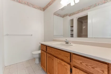 Laundry Room Photo of 47083 Bell Road, Chilliwack, BC
