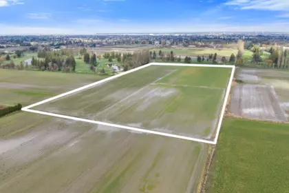 12371 Garden City Road, Richmond, BC, Richmond —  bed land for sale