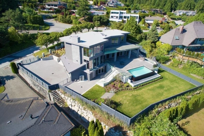 4265 Rockbank Place, West Vancouver, BC, West Vancouver — Single Family Residence for sale