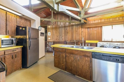 Kitchen Island Photo of 16948 66 Avenue, Surrey, BC
