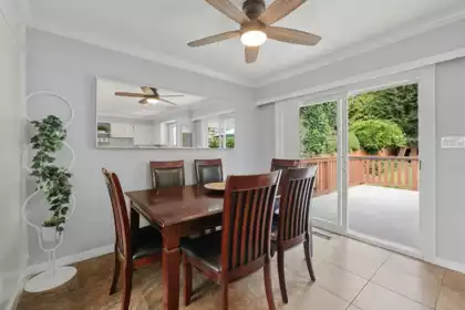 Kitchen Photo of 5846 179a Street, Surrey, BC
