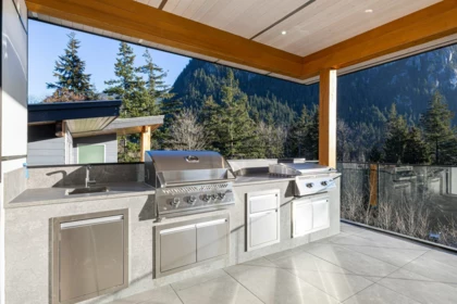 2216 Windsail Place, Squamish, BC, Squamish — Single Family Residence for sale