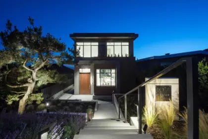 107 N Hythe Avenue, Burnaby, BC, Capitol Hill BN — 4 bed single family residence for sale