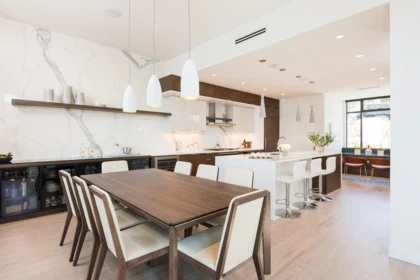 Kitchen Photo of 107 N Hythe Avenue, Burnaby, BC