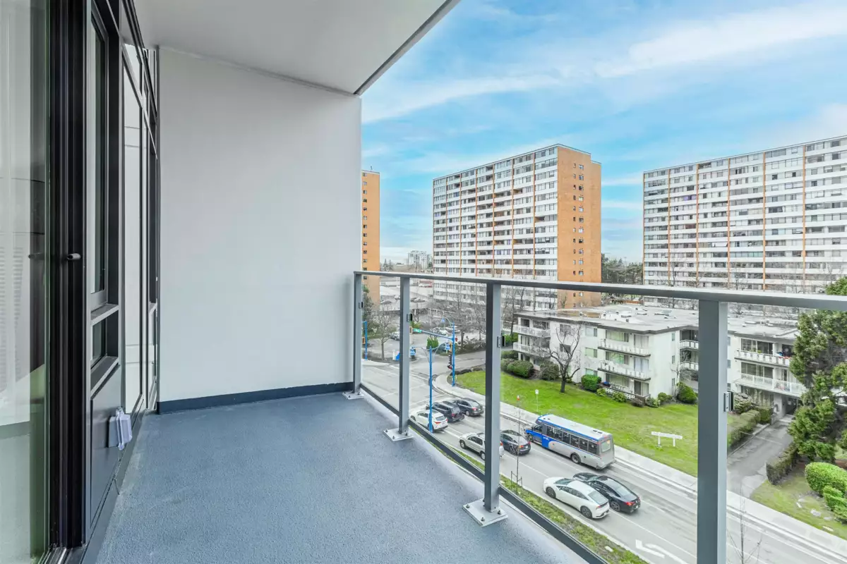 Bedroom 3 Photo of 528 6300 Minoru Boulevard, Richmond, BC