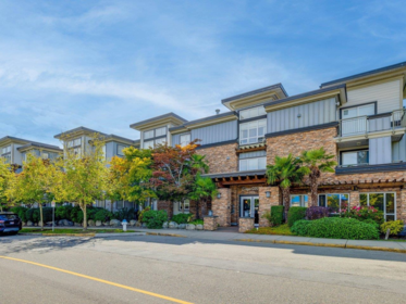 Hallway Photo of 207 1175 55 Street, Tsawwassen, BC