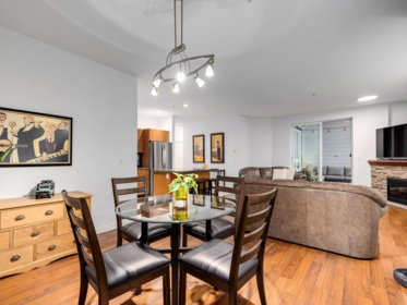 Kitchen Photo of 207 1175 55 Street, Tsawwassen, BC