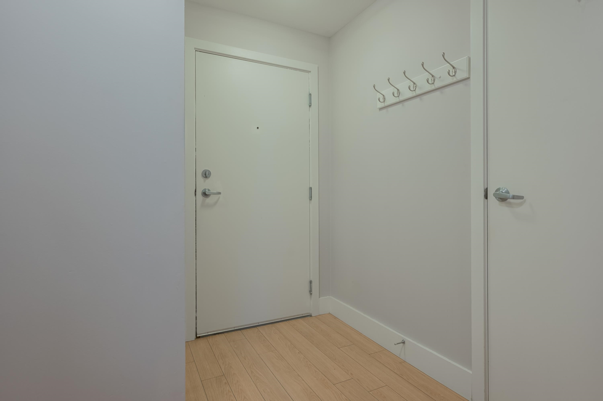 Staircase Photo of 235 2233 Mckenzie Road, Abbotsford, BC