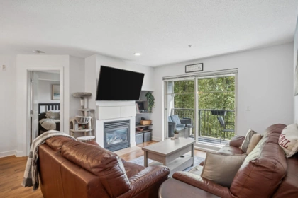 305 12020 207a Street, Maple Ridge, BC