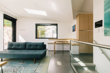 Hallway Photo of 5038 Arbutus Street, Vancouver, BC