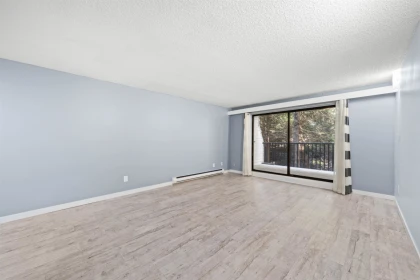 110 15238 100 Avenue, Surrey, BC, Surrey — Apartment/Condo for sale