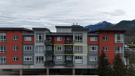 303 40437 Tantalus Road, Squamish, BC, Squamish — Apartment/Condo for sale