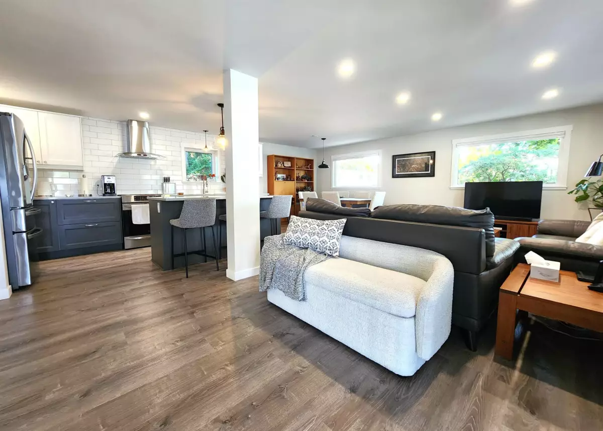Family Room Photo of 51 1840 160 Street, Surrey, BC
