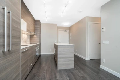 Kitchen Island Photo of 1709 13398 104 Avenue, Surrey, BC