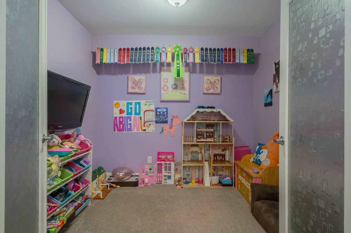 Bedroom 2 Photo of 107 45640 Alma Avenue, Chilliwack, BC