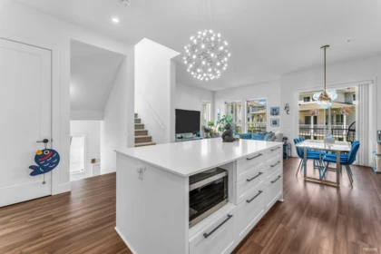 Kitchen Photo of 105 4638 Orca Way, Tsawwassen, BC