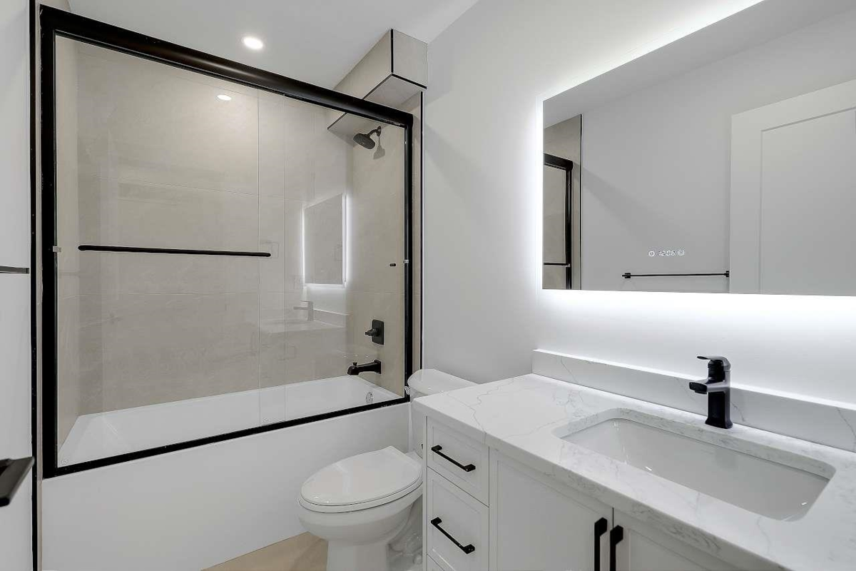 Garden / Landscaping Photo of 7824 118 Street, Delta, BC