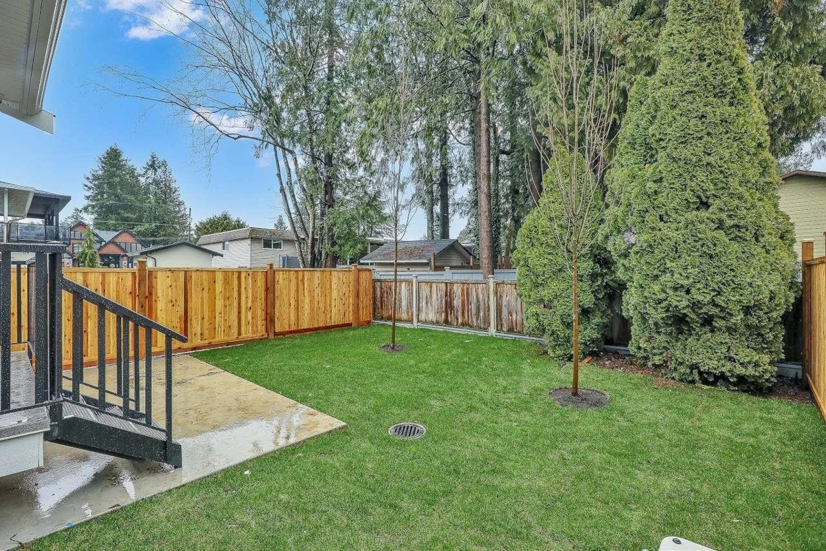Kitchen Photo of 7824 118 Street, Delta, BC