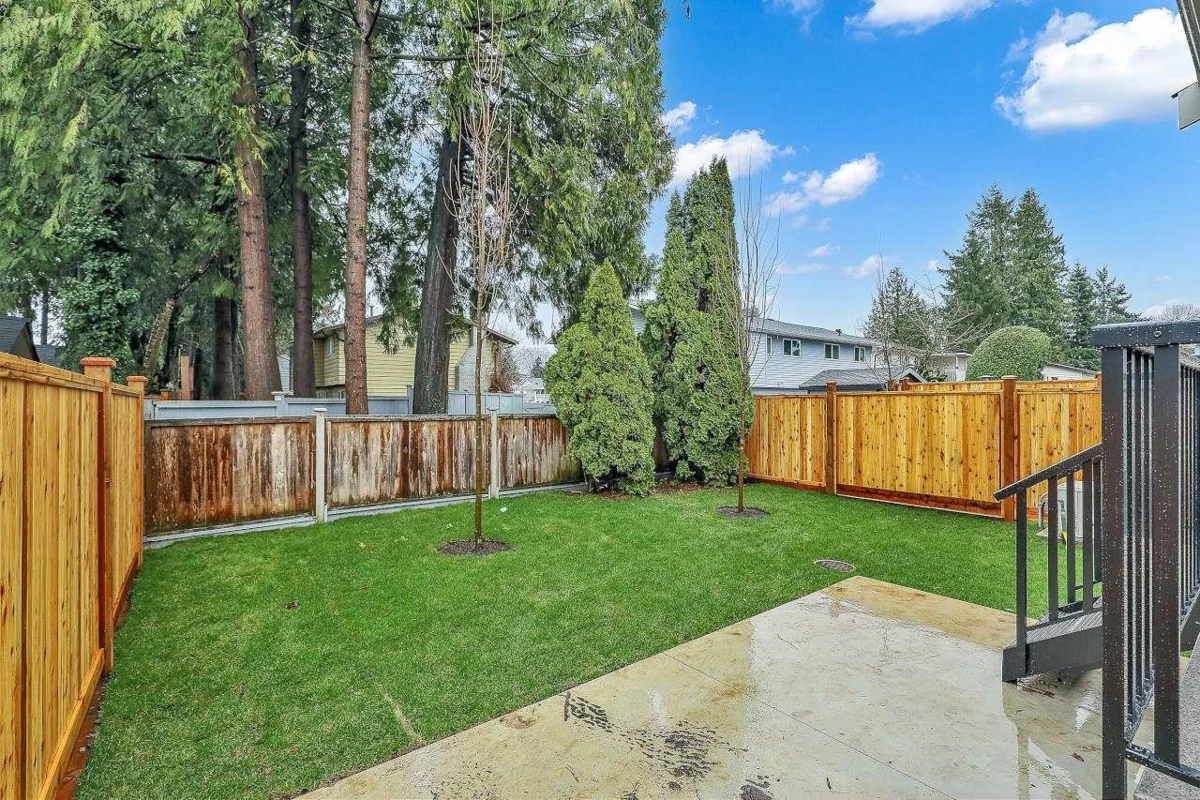 Living Room Photo of 7824 118 Street, Delta, BC