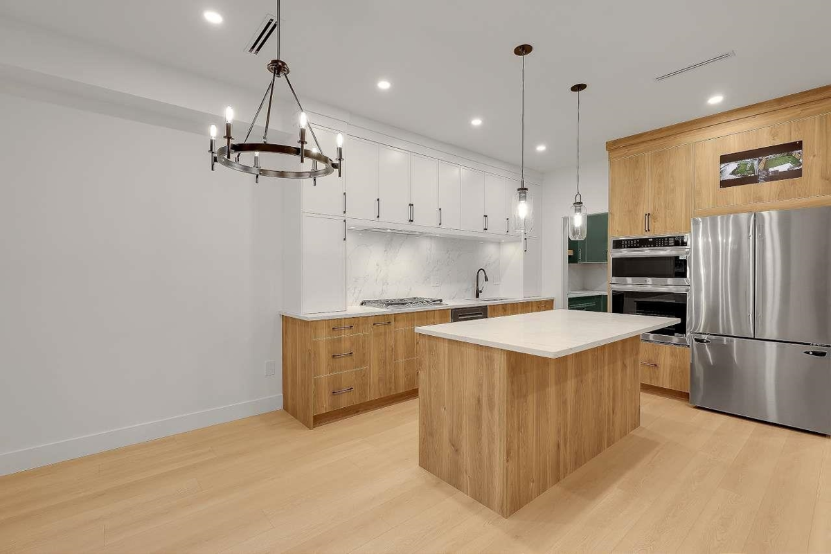 Powder Room Photo of 7824 118 Street, Delta, BC