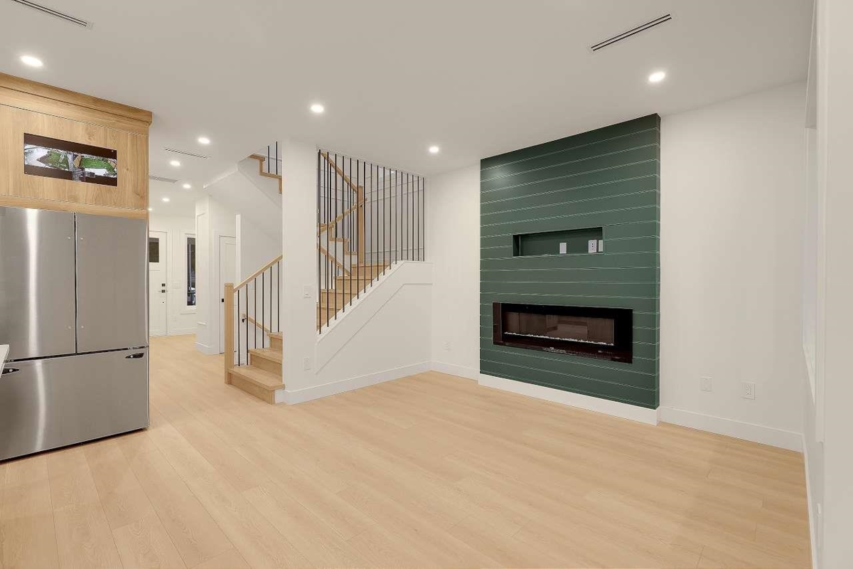 Staircase Photo of 7824 118 Street, Delta, BC