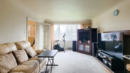 8245 Selkirk Street, Vancouver, BC, Vancouver — Single Family Residence for sale
