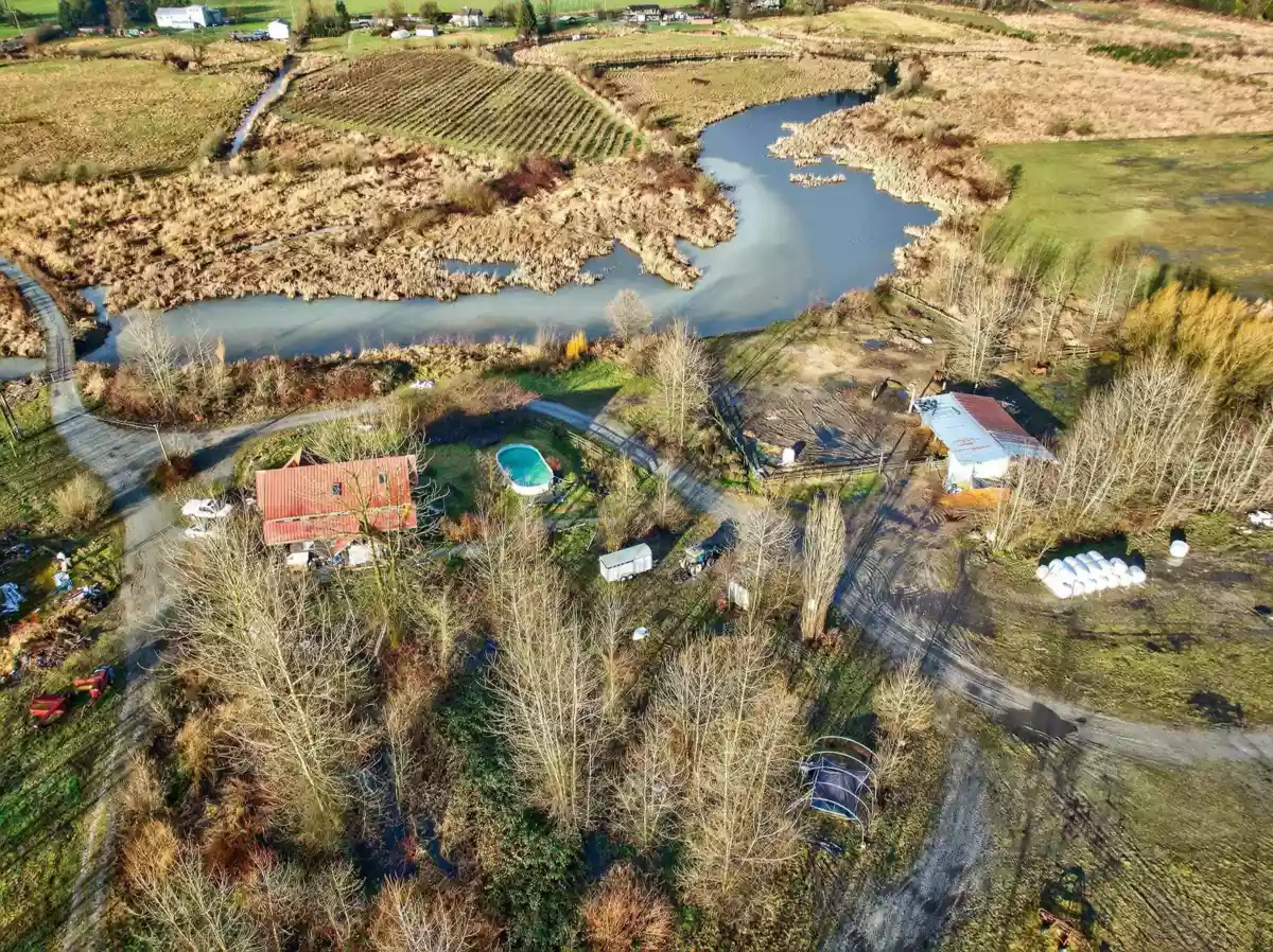 Staircase Photo of 34995 Dale Road, Mission, BC