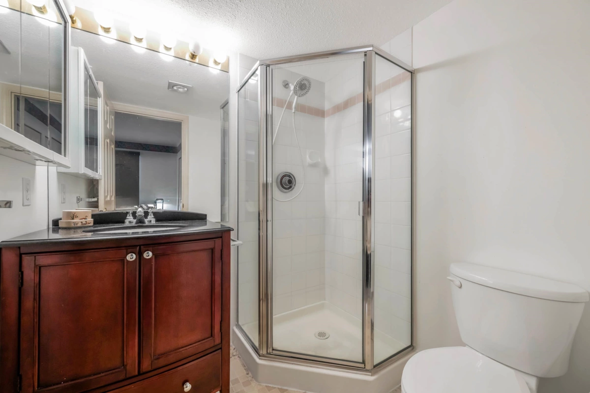 Office / Den Photo of 215 33090 George Ferguson Way, Abbotsford, BC