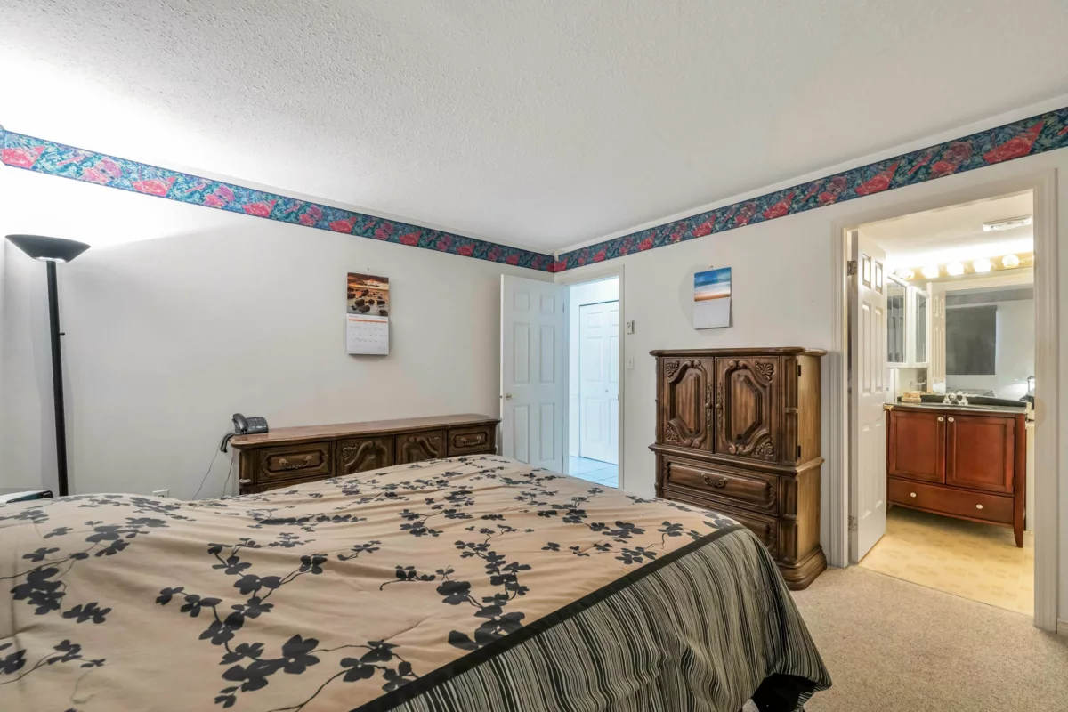 Powder Room Photo of 215 33090 George Ferguson Way, Abbotsford, BC