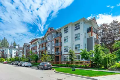 207 14550 Winter Crescent, Surrey, BC, King George Corridor — 2 bed apartment/condo for sale