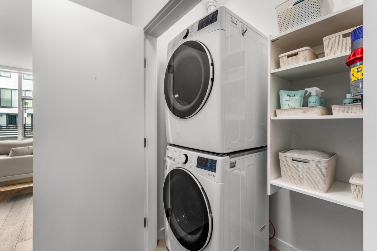 Laundry Room Photo of 108 251 Boundary Bay Road, Delta, BC