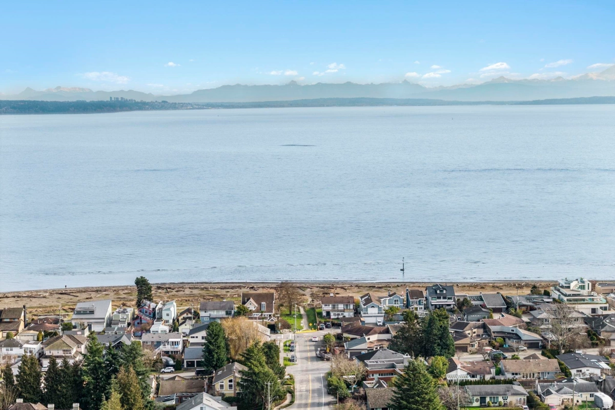 Outdoor Patio Photo of 108 251 Boundary Bay Road, Delta, BC