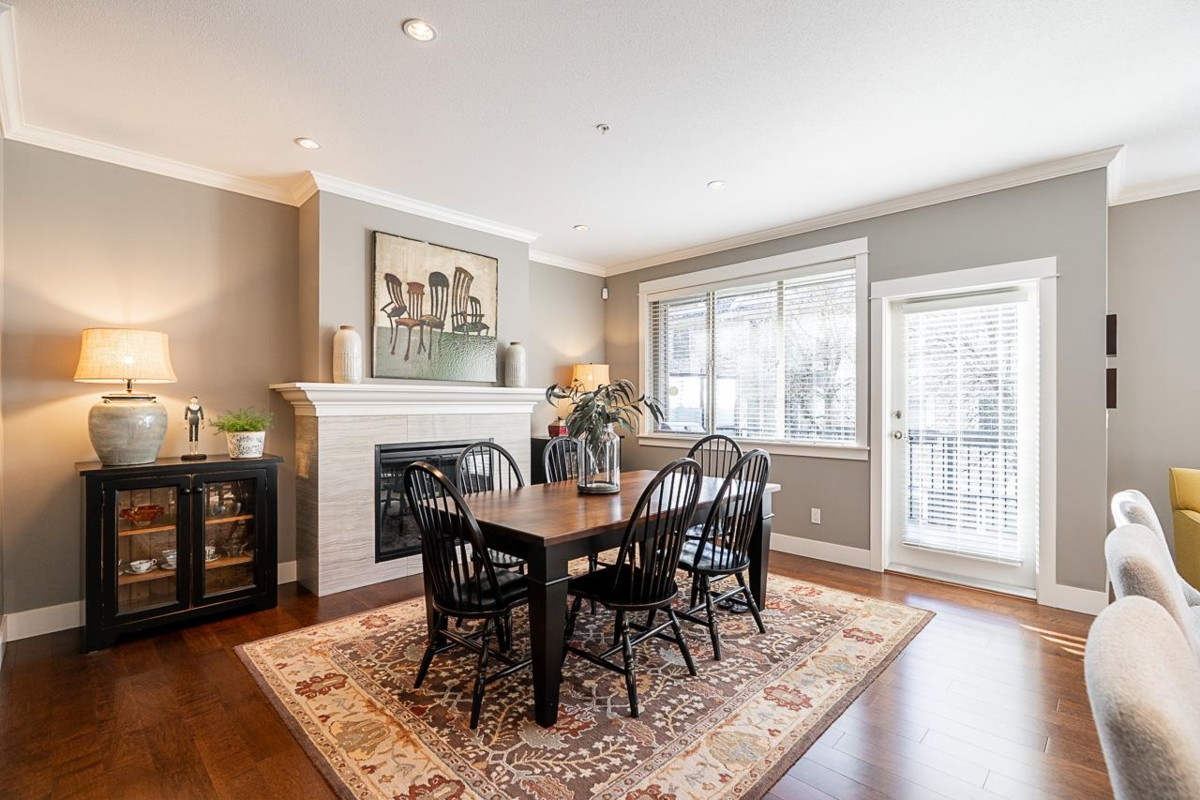 Powder Room Photo of 2 9590 216 Street, Langley, BC