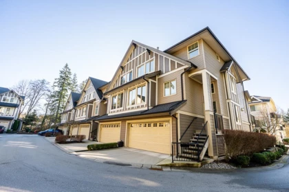 2 9590 216 Street, Langley, BC