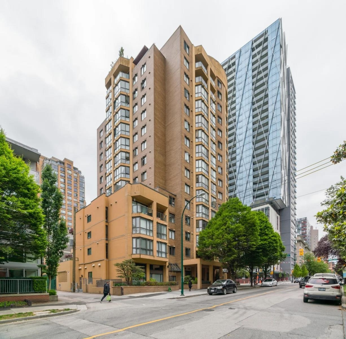 Outdoor Deck Photo of 505 488 Helmcken Street, Vancouver, BC