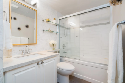 Office / Den Photo of 505 488 Helmcken Street, Vancouver, BC