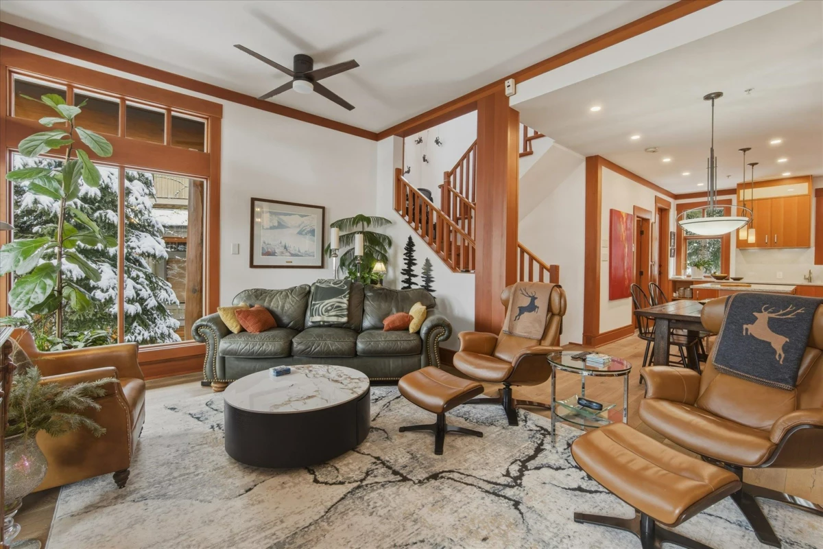 Dining Area Photo of 23 2324 Taluswood Place, Whistler, BC